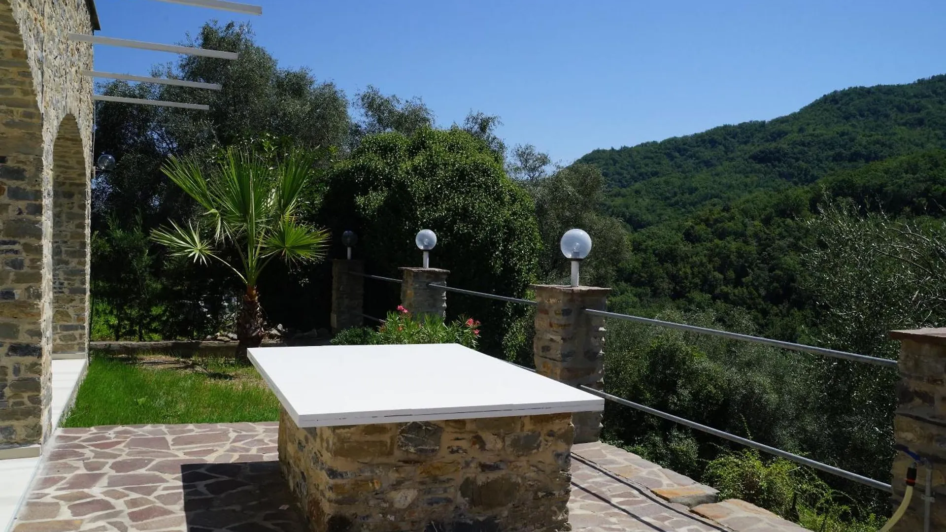 Loggia Oliveto Apartment Casanova Lerrone